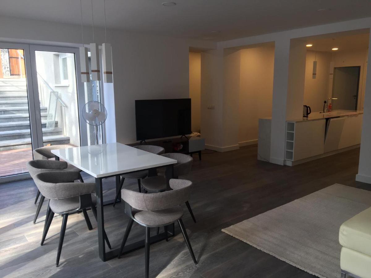 Luksusowy Apartament Pod Lasem, Otwock -Shared Garden, Sauna, Wood Hot Tub! Hot Tub Seasonal! Bagian luar foto